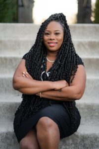  Sarah T., E-commerce Owner